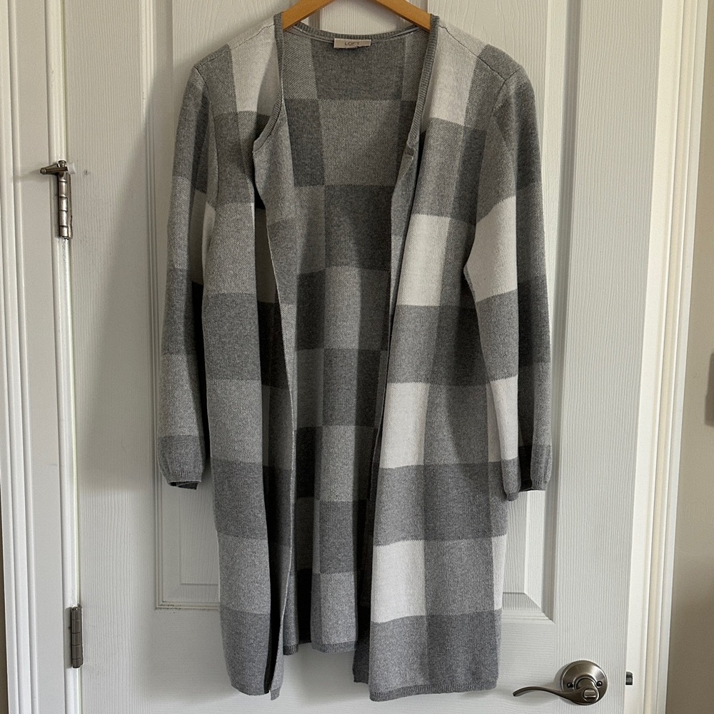LOFT Outlet Gray Checkered Sweater